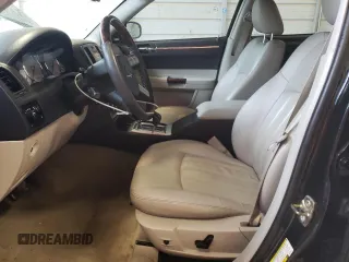 2006 Chrysler 300 C with VIN 2C3KA63H66H400714, listed as a Copart auction lot 71831914 with 288,577 mi miles and Salvage Title. Bid and sale history available at carsss.com. Image 7.