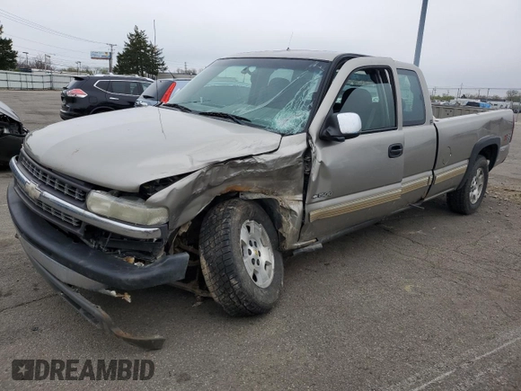 2001 Chevrolet Silverado 1500 LS with VIN 1GCEK19T51E153223, listed as a Copart auction lot 52352725 with 148,608 mi miles and Salvage Title. Bid and sale history available at carsss.com. Image 1.