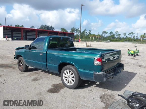 1997 Isuzu Hombre S z VIN 1GGCS1445V8656678, wystawiony jako IAAI lot #41953915 z przebiegiem 114 797 mil mil oraz . Historia ofert i sprzedaży dostępna na DreamBid. Obrazek 3.