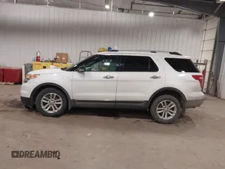 2015 Ford Explorer XLT with VIN 1FM5K8D81FGA19621, listed as a IAAI auction lot 41185389 with 90,766 mi miles and . Bid and sale history available at carsss.com. Image 14.