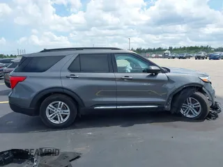 2023 Ford Explorer XLT с VIN 1FMSK7DH3PGC09225, выставлен на аукционе IAAI как лот 42396660 с пробегом 18 552 миль миль и . История ставок и продаж доступна на DreamBid. Изображение 14.