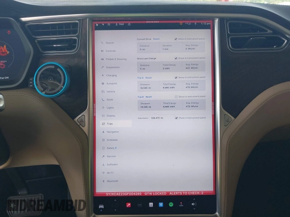 2016 Tesla Model X 70D z VIN 5YJXCAE23GF004285, wystawiony jako IAAI lot #42179024 z przebiegiem 108 472 mil mil oraz . Historia ofert i sprzedaży dostępna na DreamBid. Obrazek 7.