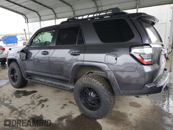 2021 Toyota 4Runner SR5 Premium with VIN JTENU5JR9M5917110, listed as a Copart auction lot 81633384 with 52,679 mi miles and Salvage title. Bid and sale history available at DreamBid. Image 2.