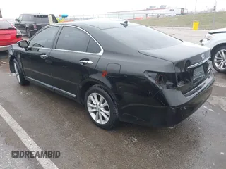2011 Lexus ES with VIN JTHBK1EG3B2435793, listed as a IAAI auction lot 41171549 with 200,663 mi miles. Bid and sale history available at carsss.com. Image 3.