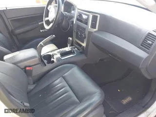 2010 Jeep Grand Cherokee Laredo with VIN 1J4PS4GK6AC112447, listed as a IAAI auction lot 42086245 with 150,875 mi miles. Bid and sale history available at carsss.com. Image 5.