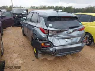 2019 Hyundai Kona SE with VIN KM8K12AA9KU222536, listed as a IAAI auction lot 41917499 with 112,752 mi miles. Bid and sale history available at carsss.com. Image 3.