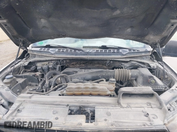 2018 Ford F-150 XL with VIN 1FTEW1E11JFD71517, listed as a IAAI auction lot 41921824 with 26,141 mi miles. Bid and sale history available at carsss.com. Image 10.