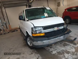 2018 Chevrolet Express Passenger LT with VIN 1GAZGPFG3J1267167, listed as a IAAI auction lot 42320536 with 81,068 mi miles and . Bid and sale history available at DreamBid. Image 1.