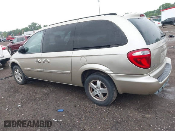2005 Dodge Caravan SXT z VIN 2D4GP44L05R599391, wystawiony jako IAAI lot #42371619 z przebiegiem 116 468 mil mil oraz . Historia ofert i sprzedaży dostępna na DreamBid. Obrazek 14.