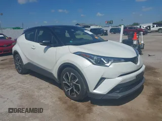 2019 Toyota C-HR XLE z VIN JTNKHMBX8K1061351, wystawiony jako IAAI lot #42053354 z przebiegiem 76 000 mil mil oraz . Historia ofert i sprzedaży dostępna na DreamBid. Obrazek 1.