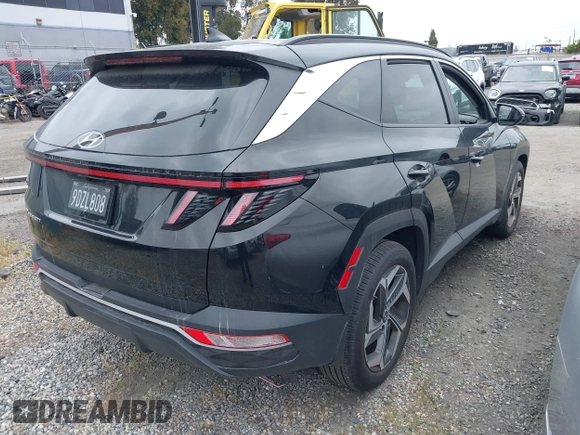 2023 Hyundai Tucson SEL with VIN 5NMJF3AE4PH201621, listed as a IAAI auction lot 41844949 with 7,987 mi miles and . Bid and sale history available at carsss.com. Image 4.