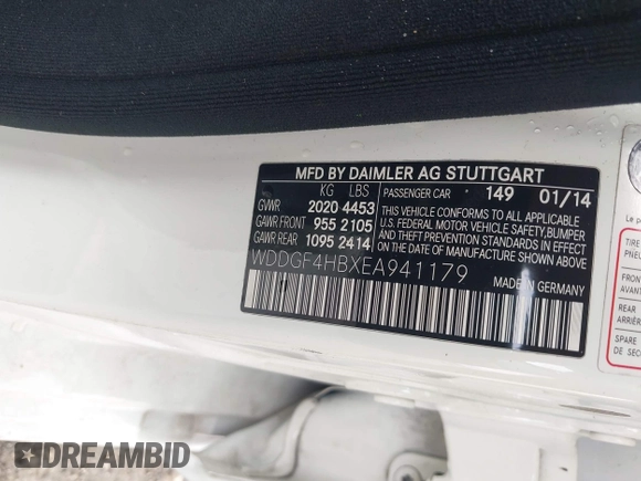 2014 Mercedes-Benz C 250 Sport with VIN WDDGF4HBXEA941179, listed as a IAAI auction lot 42015129 with 76,684 mi miles and . Bid and sale history available at carsss.com. Image 9.