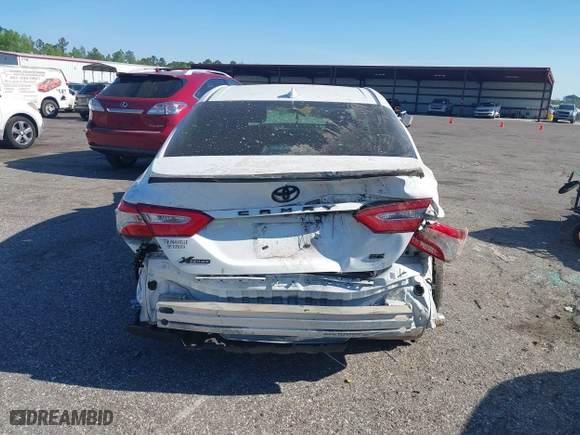 2020 Toyota Camry SE with VIN 4T1G11AK1LU964200, listed as a IAAI auction lot 41884627 with 66,308 mi miles. Bid and sale history available at carsss.com. Image 17.