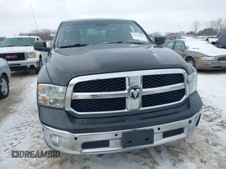 2014 Ram 1500 Big Horn z VIN 1C6RR7GT5ES114973, wystawiony jako IAAI lot #41250163 z przebiegiem 249 702 mil mil oraz . Historia ofert i sprzedaży dostępna na DreamBid. Obrazek 12.