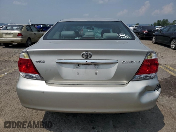 2006 Toyota Camry STD z VIN 4T1BE32K76U115783, wystawiony jako Copart lot #59911675 z przebiegiem 99 981 mil mil oraz Szkoda całkowita • Salvage title. Historia ofert i sprzedaży dostępna na DreamBid. Obrazek 6.