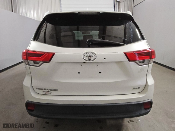 2019 Toyota Highlander SE with VIN 5TDKZRFHXKS556199, listed as a Copart auction lot 48882845 with 64,491 mi miles and Clean Title. Bid and sale history available at carsss.com. Image 6.