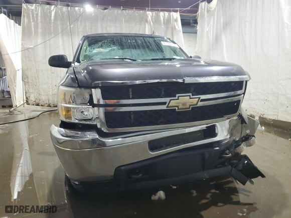 2011 Chevrolet Silverado 2500HD LT with VIN 1GC1KXCGXBF232654, listed as a Copart auction lot 45109455 with 230,300 mi miles and Salvage Title. Bid and sale history available at carsss.com. Image 5.