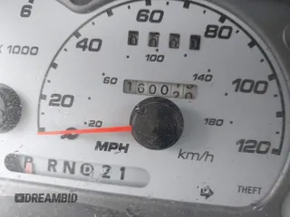 2001 Ford Explorer Sport z VIN 1FMYU70E61UB35324, wystawiony jako IAAI lot #41980557 z przebiegiem 160 020 mil mil oraz . Historia ofert i sprzedaży dostępna na DreamBid. Obrazek 15.