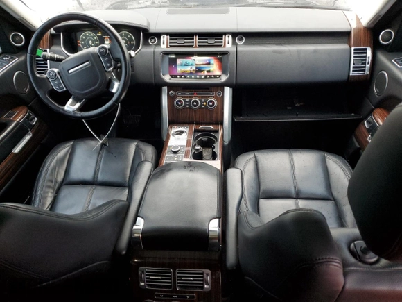 2017 Land Rover Range Rover with VIN SALGR2FK9HA360049, listed as a Copart auction lot 82036974 with 52,843 mi miles and Clean title. Bid and sale history available at DreamBid. Image 8.