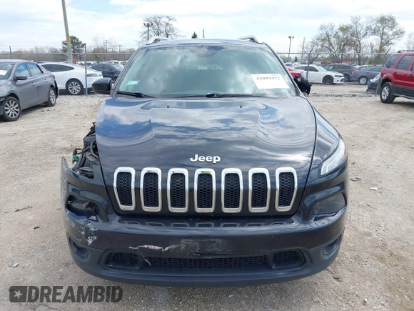 2014 Jeep Cherokee Latitude with VIN 1C4PJLCB6EW186576, listed as a IAAI auction lot 42099422 with 117,681 mi miles and . Bid and sale history available at DreamBid. Image 13.