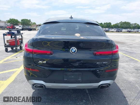 2024 BMW X4 xDrive30i z VIN 5UX33DT09R9W67695, wystawiony jako IAAI lot #42087562 z przebiegiem 20 324 mil mil oraz . Historia ofert i sprzedaży dostępna na DreamBid. Obrazek 17.