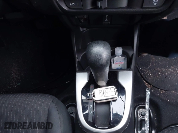 2019 Honda Fit EX with VIN 3HGGK5H87KM711969, listed as a IAAI auction lot 41812459 with 32,490 mi miles and . Bid and sale history available at DreamBid. Image 11.