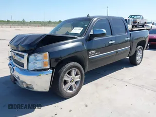 2010 Chevrolet Silverado 1500 LT with VIN 3GCRCSE08AG108110, listed as a IAAI auction lot 42011464 with 177,771 mi miles and . Bid and sale history available at DreamBid. Image 17.