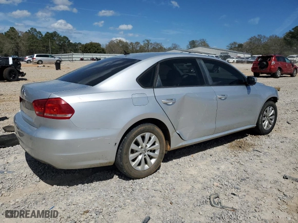 2013 Volkswagen Passat S w/Appearance with VIN 1VWAH7A33DC094262, listed as a Copart auction lot 49804995 with 268,129 mi miles and Salvage Title. Bid and sale history available at carsss.com. Image 3.