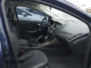 2012 Ford Focus SEL with VIN 1FAHP3H20CL149796, listed as a IAAI auction lot 41895850 with 144,668 mi miles. Bid and sale history available at carsss.com. Image 5.