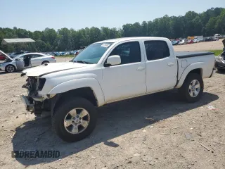 2011 Toyota Tacoma with VIN 5TFLU4EN6BX005713, listed as a Copart auction lot 61135965 with 246,740 mi miles and Salvage title. Bid and sale history available at DreamBid. Image 1.