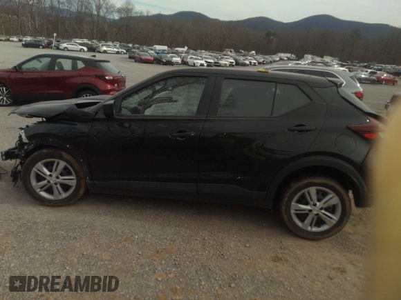2021 Nissan Kicks S with VIN 3N1CP5BV9ML500720, listed as a IAAI auction lot 41712278 with 68,112 mi miles. Bid and sale history available at carsss.com. Image 15.
