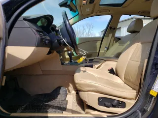 2006 BMW 5 Series 530xi with VIN WBANF735X6CG67105, listed as a Copart auction lot 51632655 with 164,969 mi miles and Salvage Title. Bid and sale history available at DreamBid. Image 7.