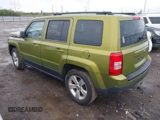 2012 Jeep Patriot Sport with VIN 1C4NJPBB9CD579786, listed as a IAAI auction lot 41963712 with 194,049 mi miles and . Bid and sale history available at DreamBid. Image 3.