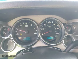 2007 Chevrolet Silverado 1500 LTZ with VIN 2GCEC13J171682554, listed as a IAAI auction lot 41307868 with 241,332 mi miles. Bid and sale history available at carsss.com. Image 7.