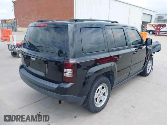 2016 Jeep Patriot Sport with VIN 1C4NJPBAXGD813933, listed as a IAAI auction lot 42064438 with 118,969 mi miles and . Bid and sale history available at DreamBid. Image 4.