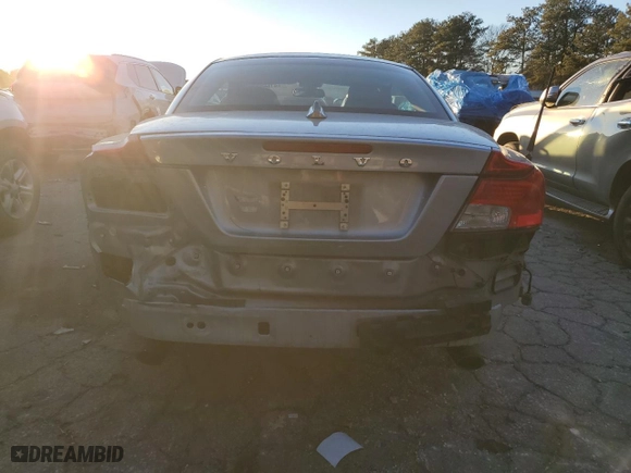 2012 Volvo C70 T5 with VIN YV1672MC5CJ127874, listed as a Copart auction lot 41660355 with 155,063 mi miles and Salvage Title. Bid and sale history available at carsss.com. Image 6.