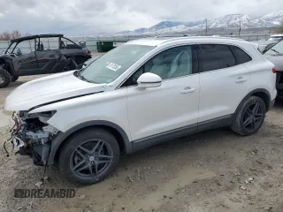 2017 Lincoln MKC Select with VIN 5LMCJ2D95HUL35749, listed as a Copart auction lot 51173265 with 116,192 mi miles and Salvage Title. Bid and sale history available at DreamBid. Image 1.