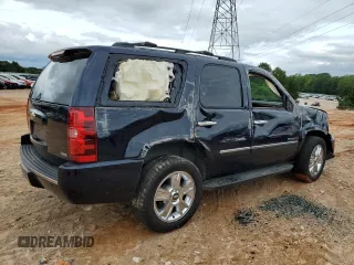 2009 Chevrolet Tahoe LTZ z VIN 1GNFC330X9J120398, wystawiony jako Copart lot #59917295 z przebiegiem 233 586 mil mil oraz Szkoda całkowita • Salvage title. Historia ofert i sprzedaży dostępna na DreamBid. Obrazek 3.
