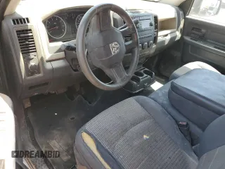 2010 Dodge 1500 SLT z VIN 1D7RV1CT4AS129018, wystawiony jako Copart lot #58967125 z przebiegiem 135 144 mil mil oraz Czysty tytuł • Clean title. Historia ofert i sprzedaży dostępna na DreamBid. Obrazek 8.