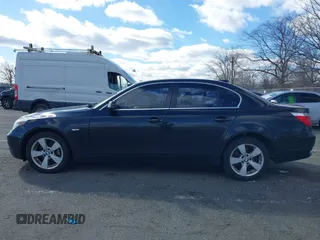 2007 BMW 5 Series 530xi with VIN WBANF735X7CY17406, listed as a IAAI auction lot 41592517 with 139,728 mi miles and . Bid and sale history available at carsss.com. Image 14.