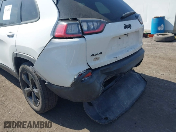 2019 Jeep Cherokee Latitude Plus with VIN 1C4PJMLBXKD472248, listed as a IAAI auction lot 41784836 with 71,643 mi miles and . Bid and sale history available at DreamBid. Image 6.