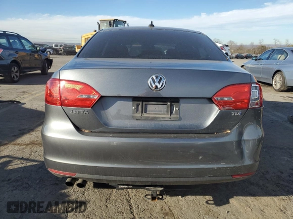 2014 Volkswagen Jetta TDI w/Premium with VIN 3VW3L7AJ4EM323098, listed as a Copart auction lot 81103934 with 96,205 mi miles and Salvage title. Bid and sale history available at DreamBid. Image 6.
