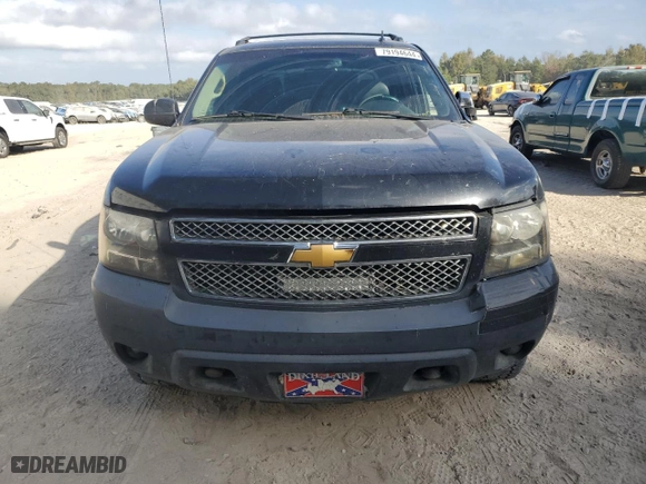 2012 Chevrolet Avalanche LTZ with VIN 3GNMCGE08CG257439, listed as a Copart auction lot 79194644 with 302,676 mi miles and Clean Title. Bid and sale history available at carsss.com. Image 5.