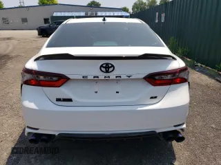 2020 Toyota Camry SE z VIN 4T1G11AKXLU390146, wystawiony jako Copart lot #60742385 z przebiegiem 52 798 mil mil oraz Czysty tytuł • Clean title. Historia ofert i sprzedaży dostępna na DreamBid. Obrazek 6.