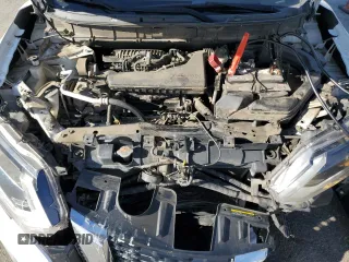 2017 Nissan Rogue SV with VIN KNMAT2MT5HP514280, listed as a Copart auction lot 47095455 with 144,396 mi miles and Salvage title. Bid and sale history available at DreamBid. Image 13.