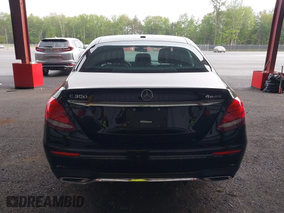 2017 Mercedes-Benz E 300 Luxury with VIN WDDZF4KB3HA084967, listed as a IAAI auction lot 42281964 with 77,270 mi miles and . Bid and sale history available at DreamBid. Image 16.