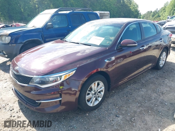 2018 Kia Optima LX z VIN 5XXGT4L39JG180260, wystawiony jako IAAI lot #42081495 z przebiegiem 173 200 mil mil oraz . Historia ofert i sprzedaży dostępna na DreamBid. Obrazek 17.