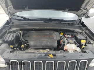 2018 Jeep Renegade Latitude with VIN ZACCJABB5JPH11414, listed as a Copart auction lot 57204235 with 73,097 mi miles and Salvage title. Bid and sale history available at DreamBid. Image 11.