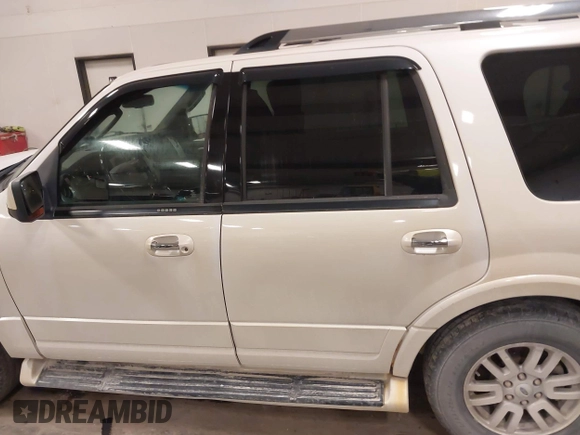 2012 Ford Expedition Limited с VIN 1FMJU2A54CEF16458, выставлен на аукционе IAAI как лот 41964734 с пробегом 192 640 миль миль и . История ставок и продаж доступна на DreamBid. Изображение 14.