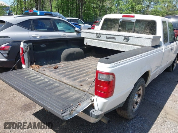 2004 Ford Ranger XL with VIN 1FTYR14U04PA07393, listed as a IAAI auction lot 42133788 with 135,212 mi miles. Bid and sale history available at carsss.com. Image 8.